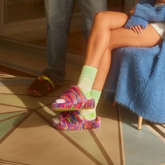 UGG Fluff Yeah Pixelate Size 7 - Picture 2 of 5